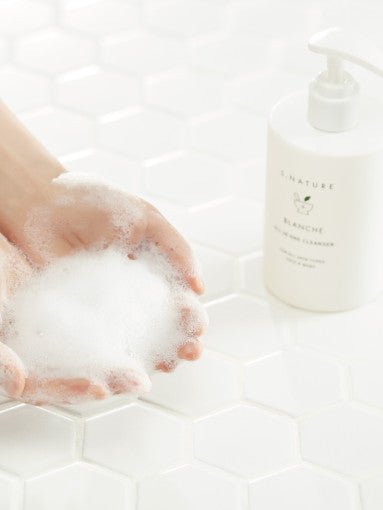 S.NATURE Blanche Cleanser 260ml - TIANSHOP
