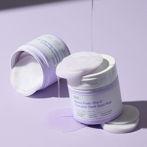 SUNGBOON EDITOR Meoru Podo Vita C Turn - Over Dark Spot Pad 140ml/60pads - TIANSHOP