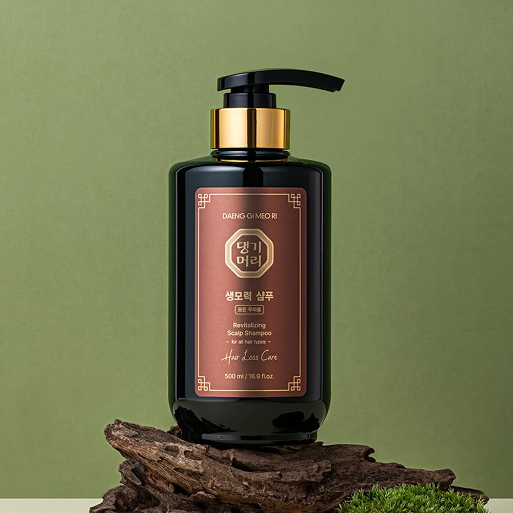 [Daeng Gi Meo Ri] Revitalizing Scalp Shampoo (For All Hair Types) Hair Loss Care 500ml - TIANSHOP