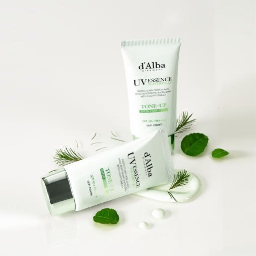 d'Alba Clean Tea Tree Liposome Tone - Up Sun Cream (Green) SPF50+ PA++++ 50ml - TIANSHOP