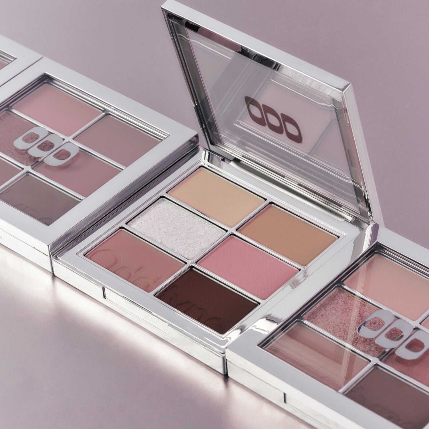 Oddtype Матираща Палитра за Очи Sleek