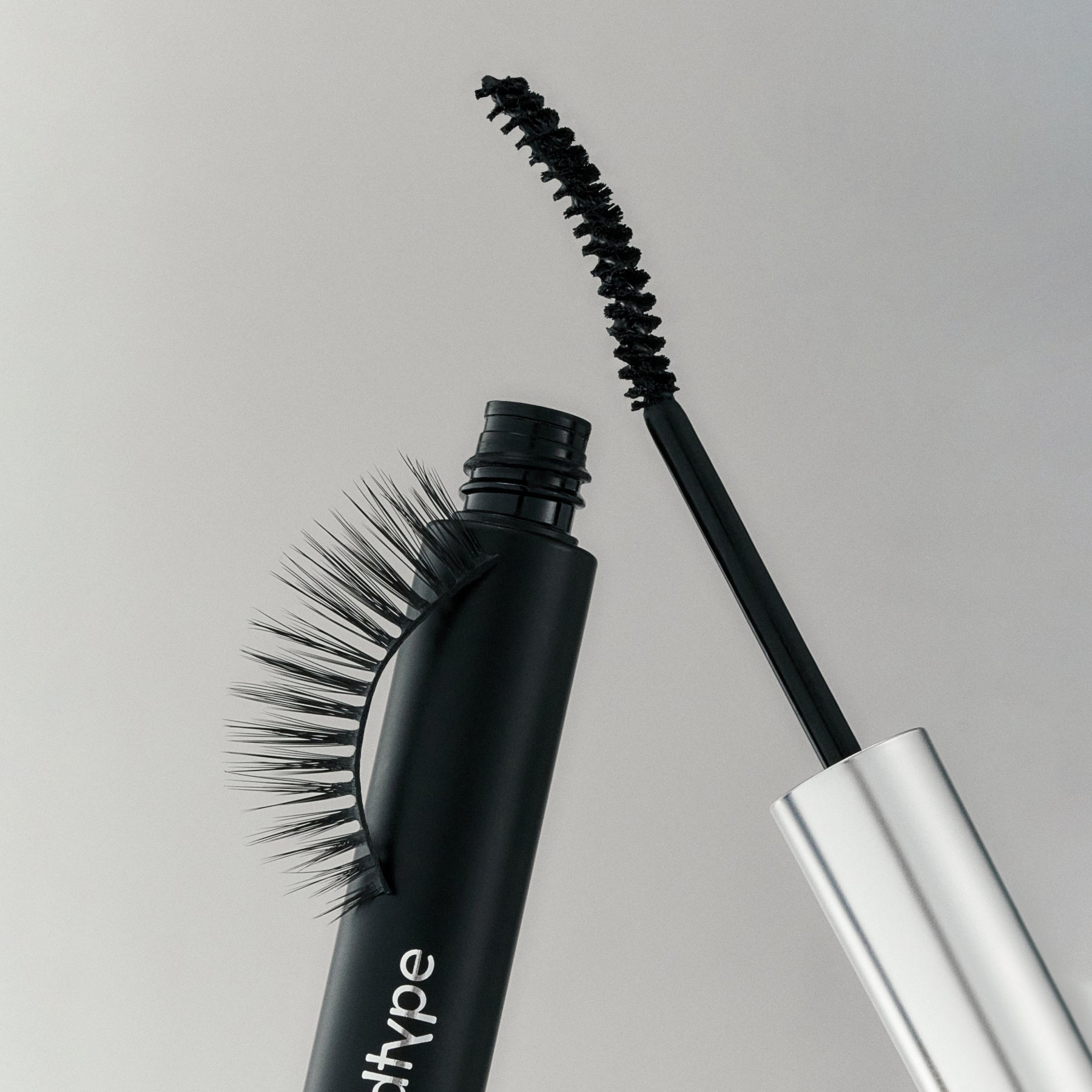 Маскара Oddtype Unlimited Curl Lift