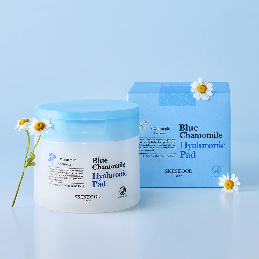 SKINFOOD Blue Chamomile Hyaluronic Pad 170ml/70ea - TIANSHOP
