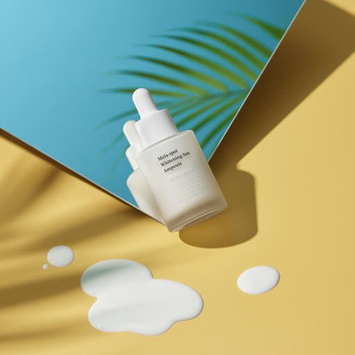 SUNGBOON EDITOR Mela - Spot Whitening Sun Ampoule SPF50+ PA++++ 40ml - TIANSHOP