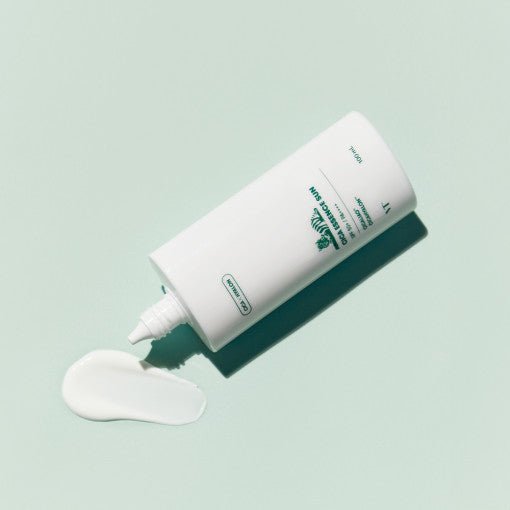 VT Cica Essence Sun 100ml SPF50+/PA++++ - TIANSHOP